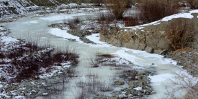 Frozen_River.jpg